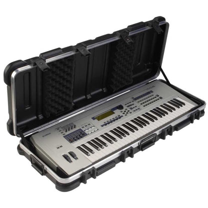 SKB Keyboard Case - Universal 61 Key With Wheels (Model 4214W)