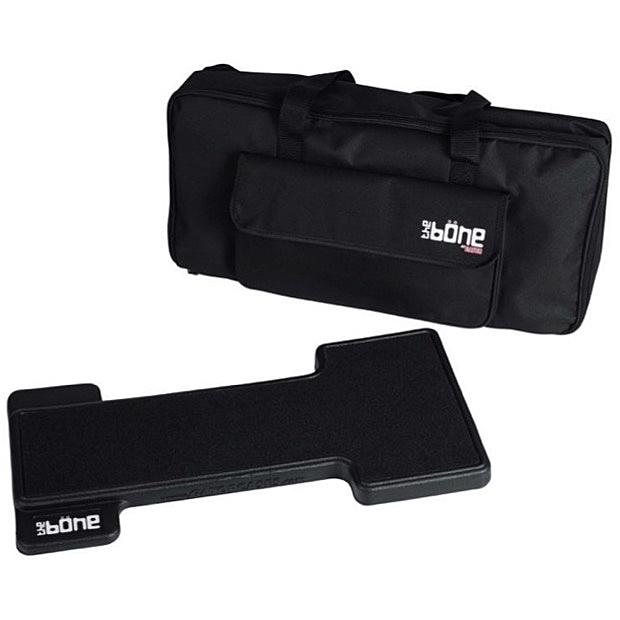 Gator GBONE The Bone Pedalboard Case, Black