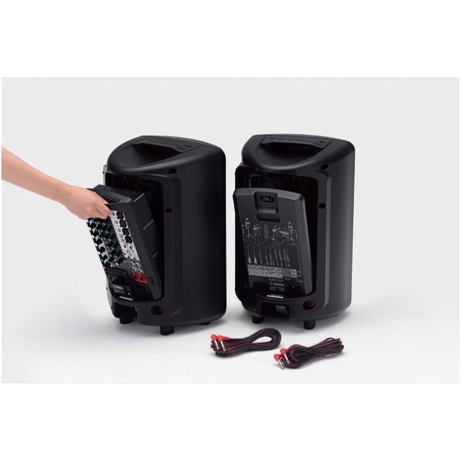 Yamaha STAGEPAS 400BT Portable PA System