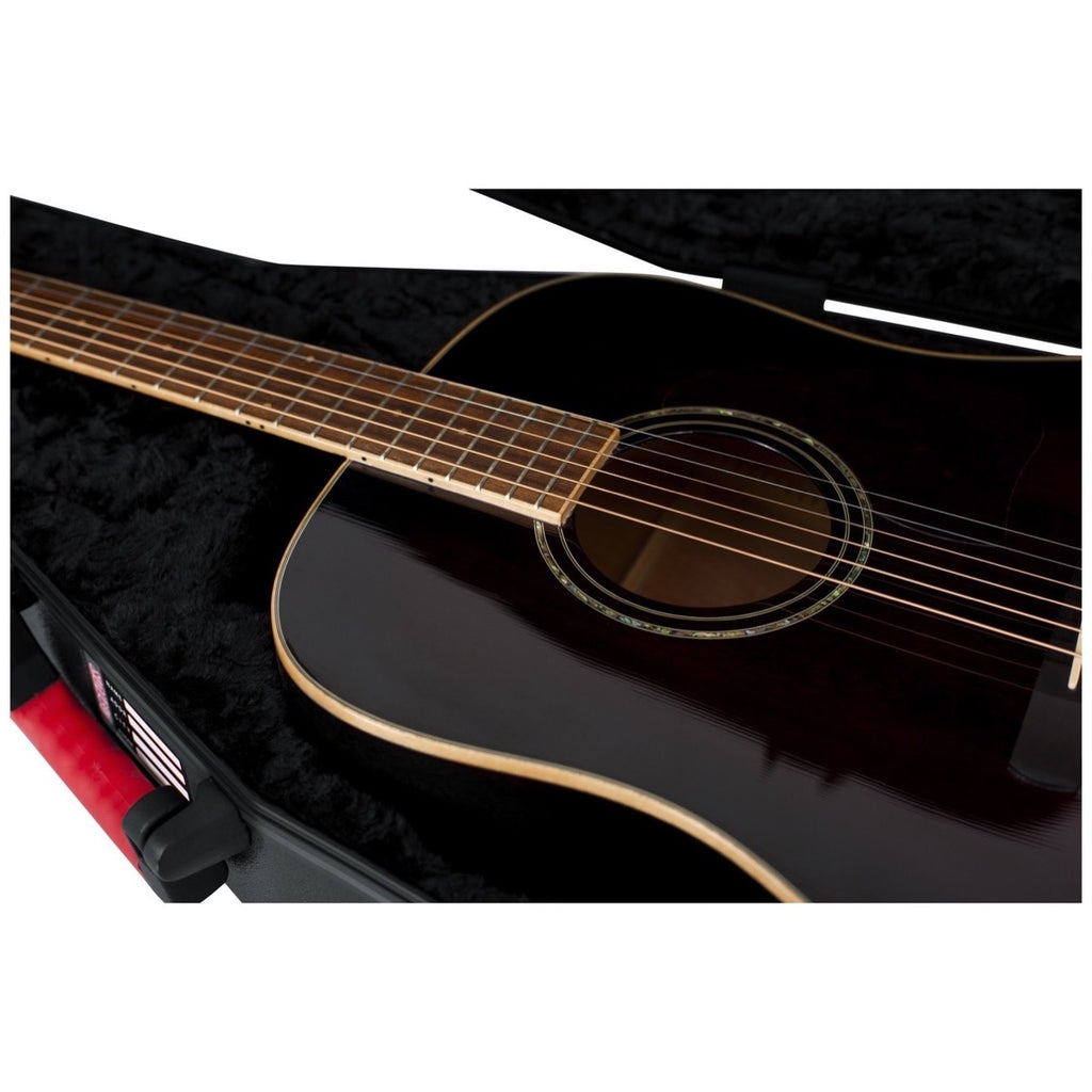 Gator GTSA-GTRDREAD TSA Series ATA Molded Polyethylene Dreadnought Acoustic Guitar Case