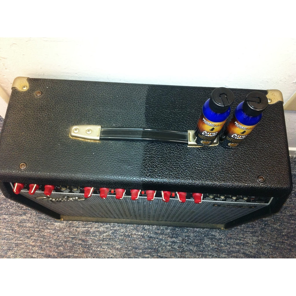 Music Nomad MN107 Amp and Guitar Case Cleaner and Conditioner