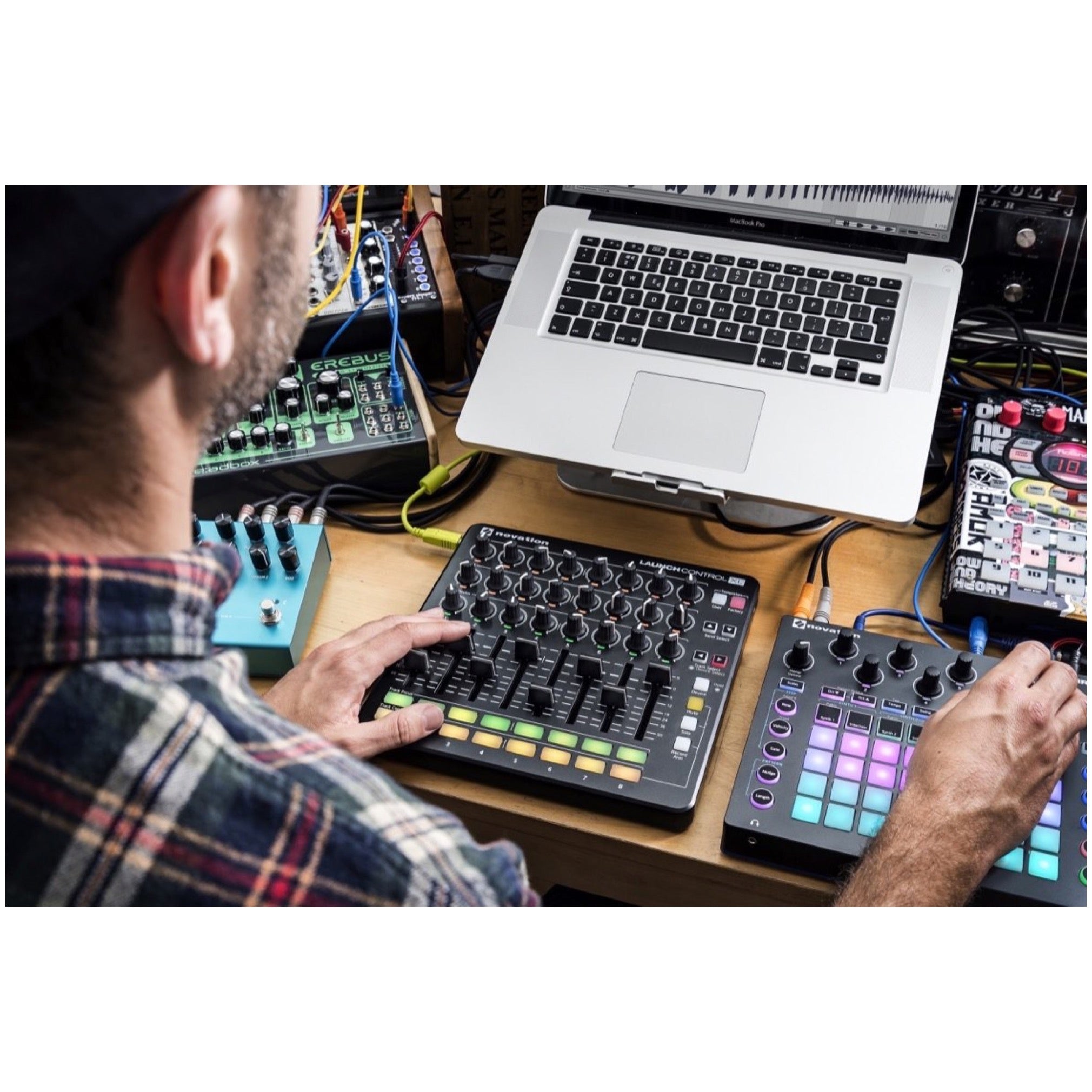 Novation Launch Control XL Control Surface, Black – Same Day Music